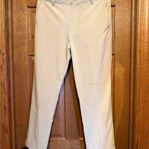Men's IZOD Beige Golf Pants